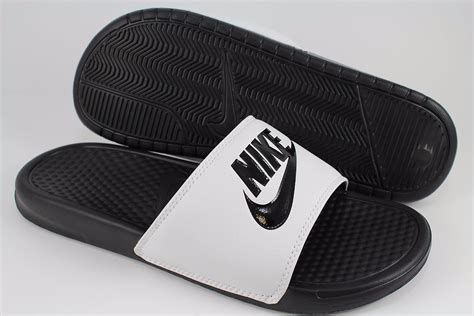 nike benassi wit|Nike benassi men's.